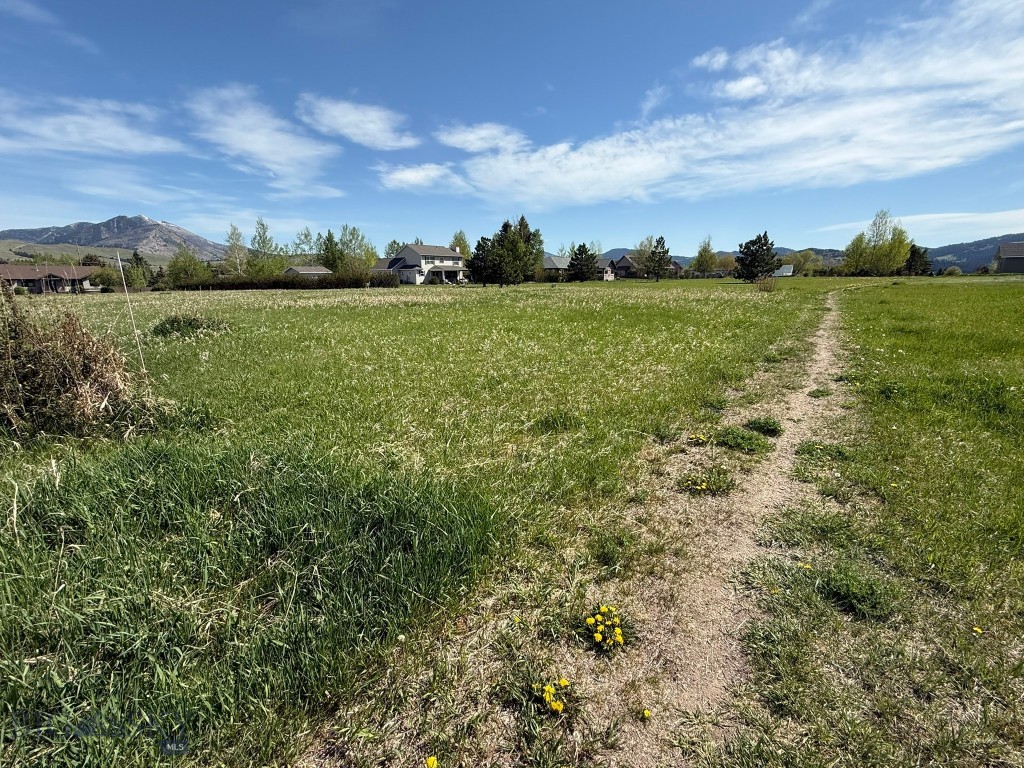 Fort Ellis Leisure Community - Land