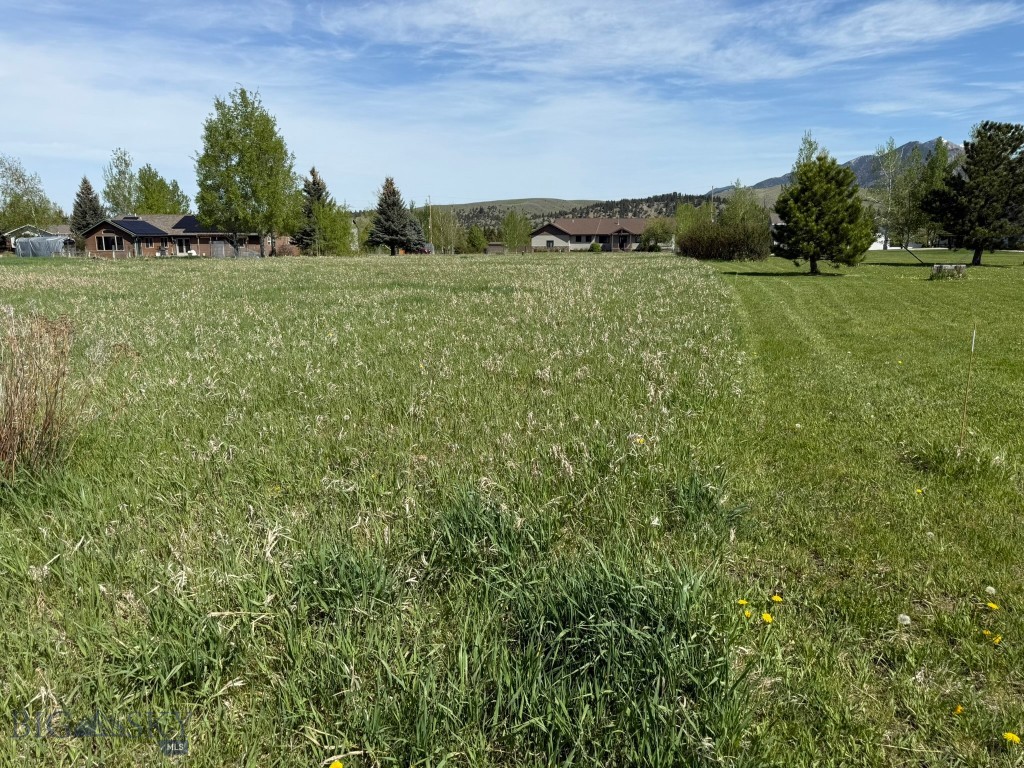 Fort Ellis Leisure Community - Land