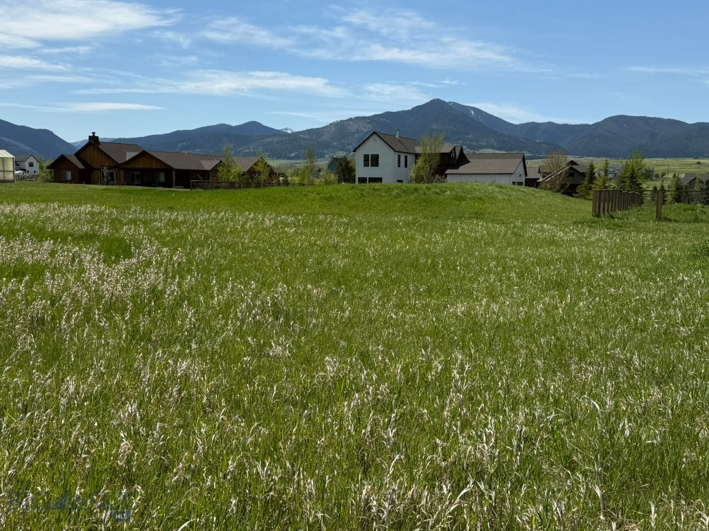Fort Ellis Leisure Community - Land