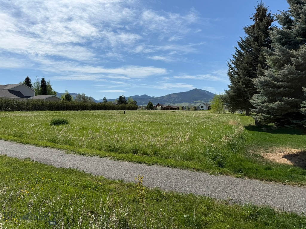 Fort Ellis Leisure Community - Land