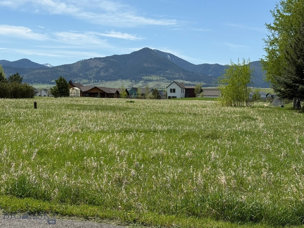Fort Ellis Leisure Community - Land