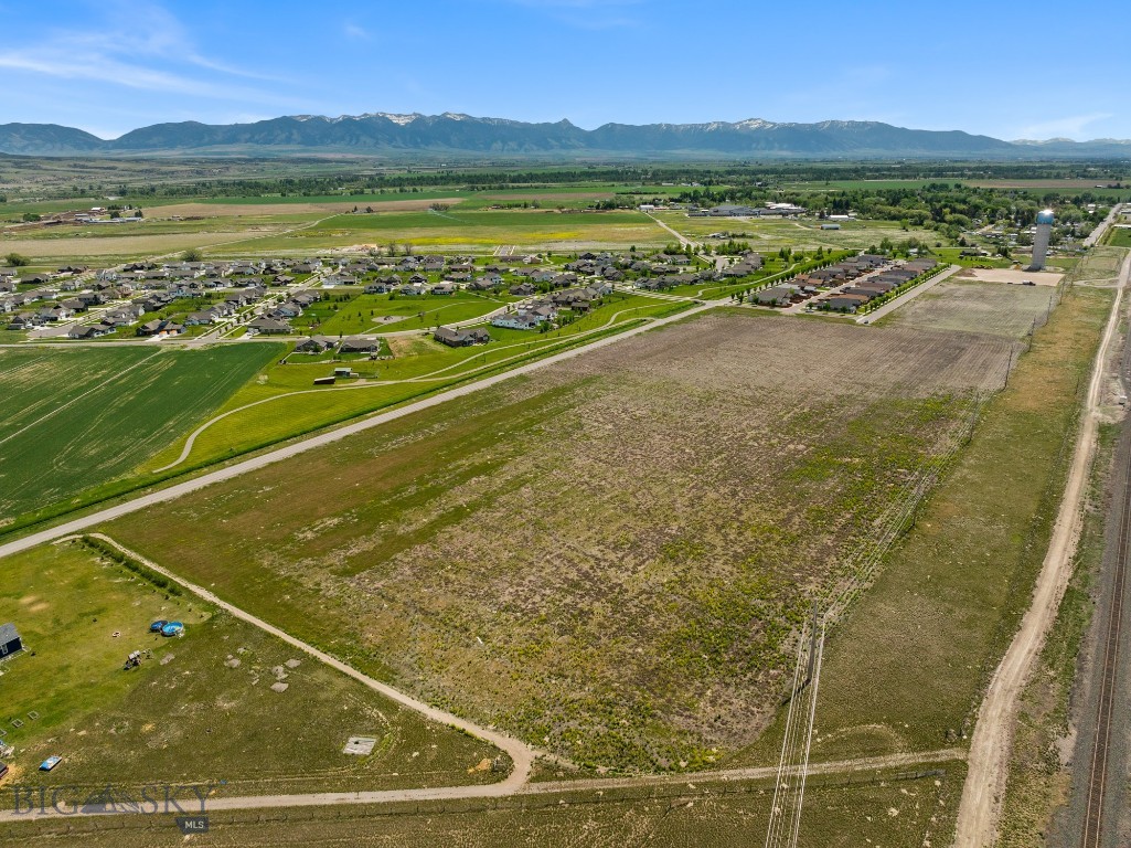 Centennial Village - Land