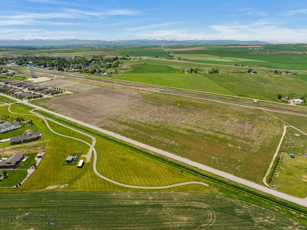 Centennial Village - Land