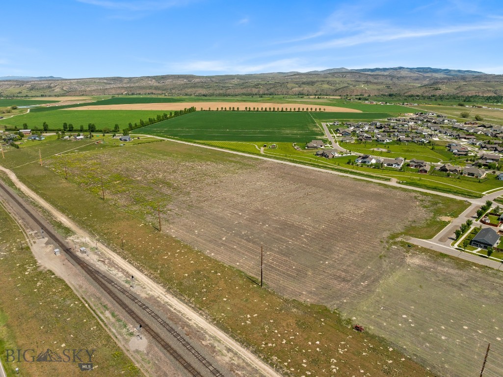 Centennial Village - Land