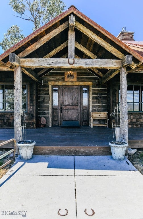 1100 Carrigan