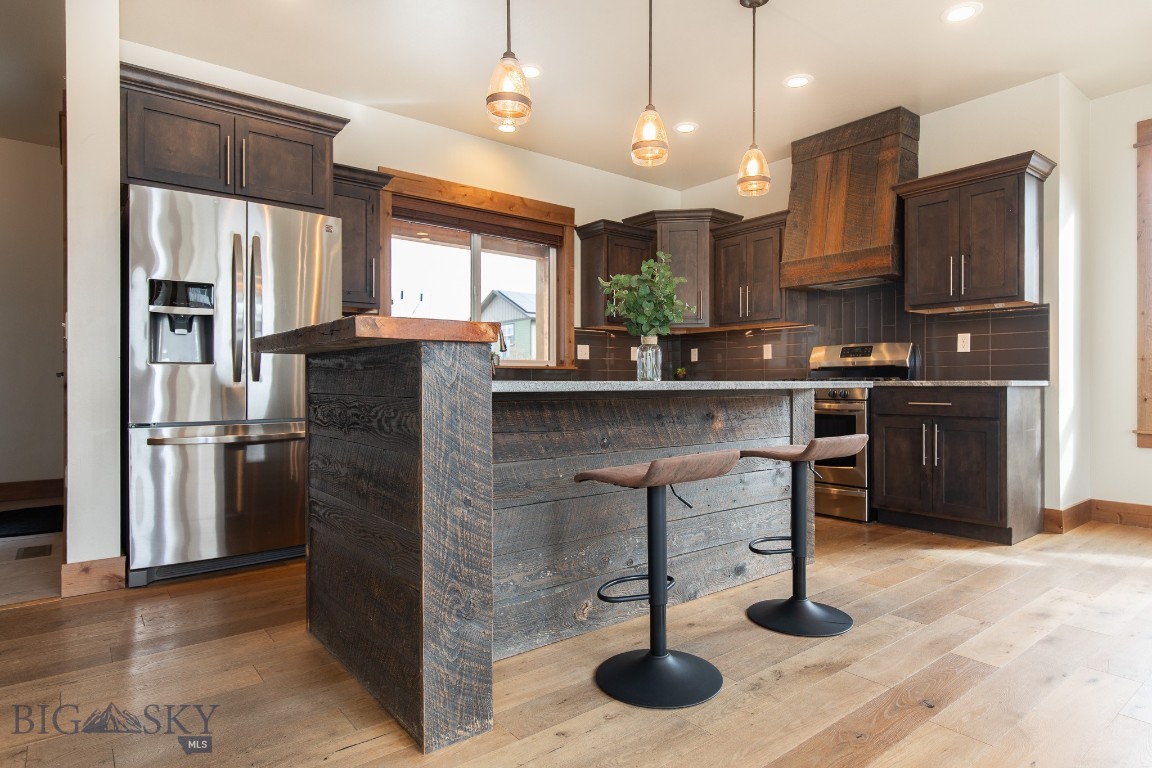 The Lakes at Valley West - Residential