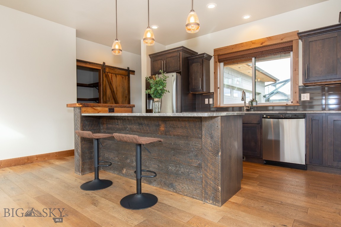 The Lakes at Valley West - Residential