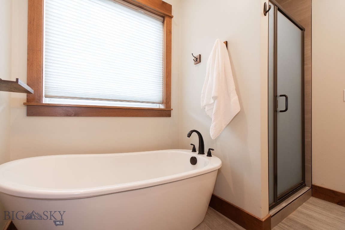 The Lakes at Valley West - Residential