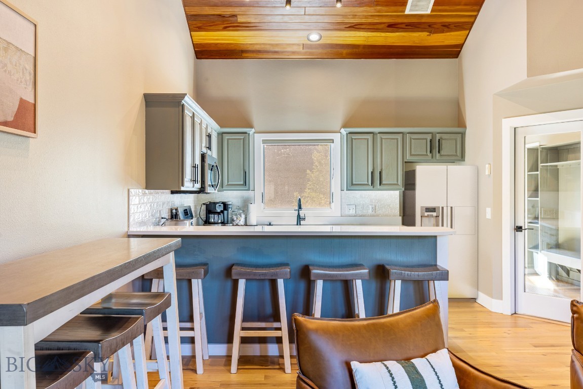 Big Horn Condos - Residential