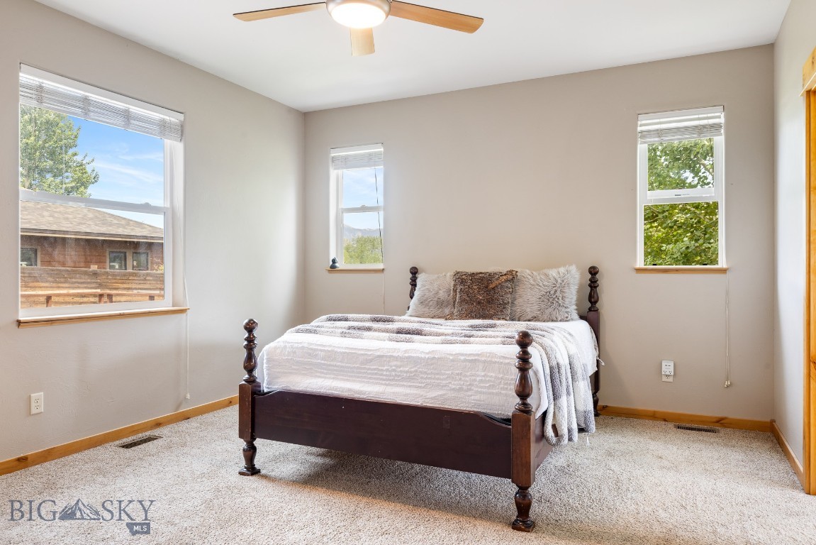 Oak Springs - Residential
