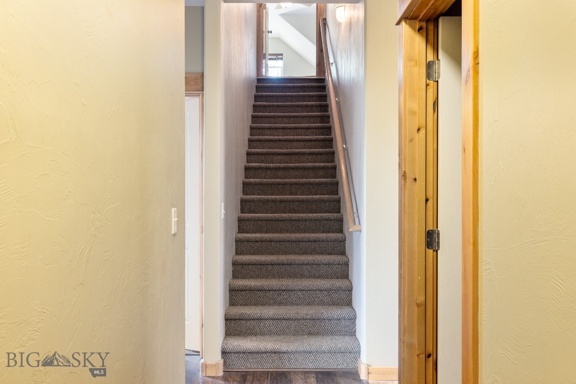 Oak Springs - Residential