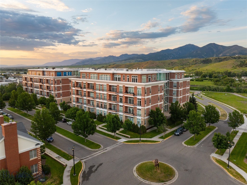 Village Downtown - Residential