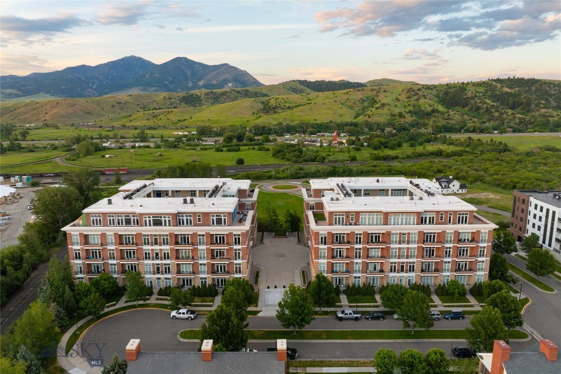 Village Downtown - Residential