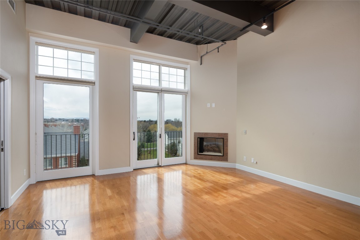 Village Downtown - Residential