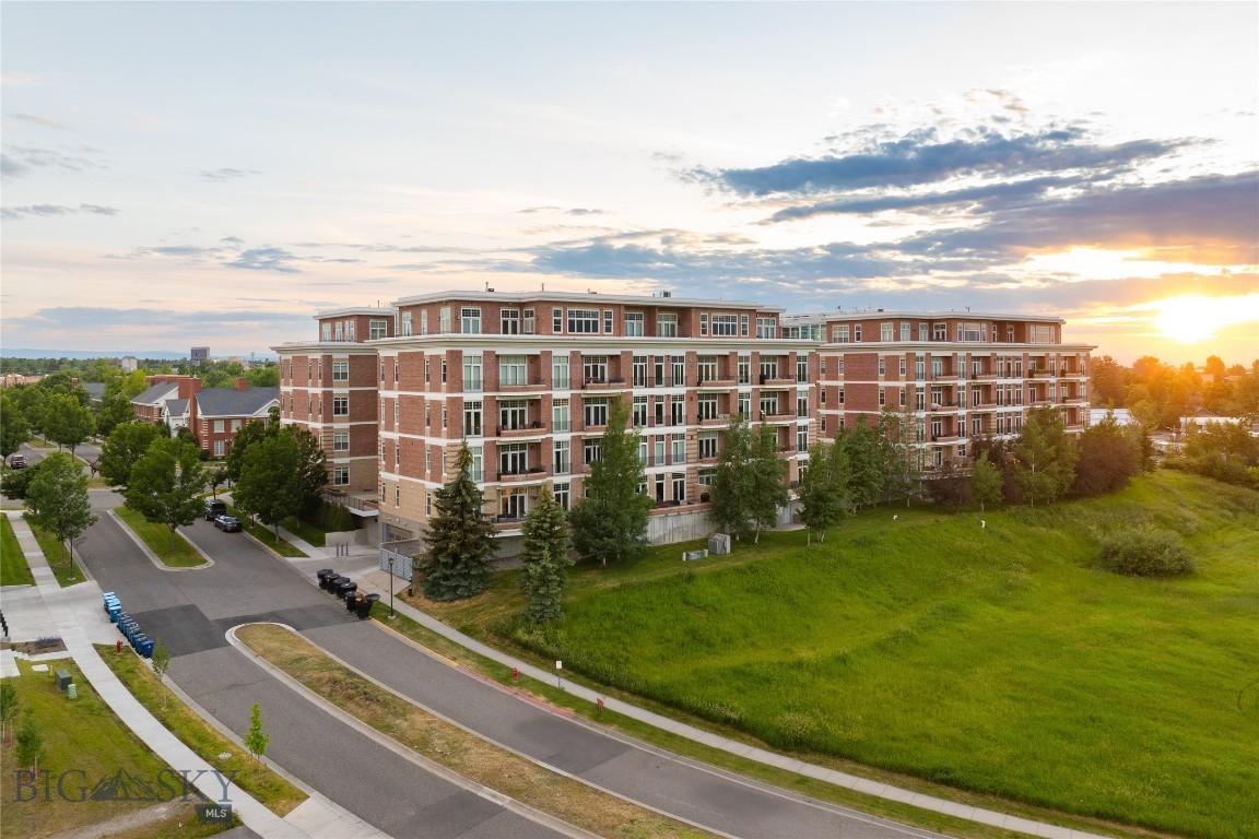 Village Downtown - Residential