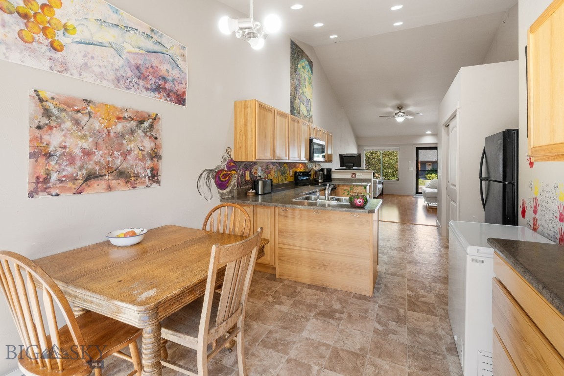 Falcon Hollow - Residential