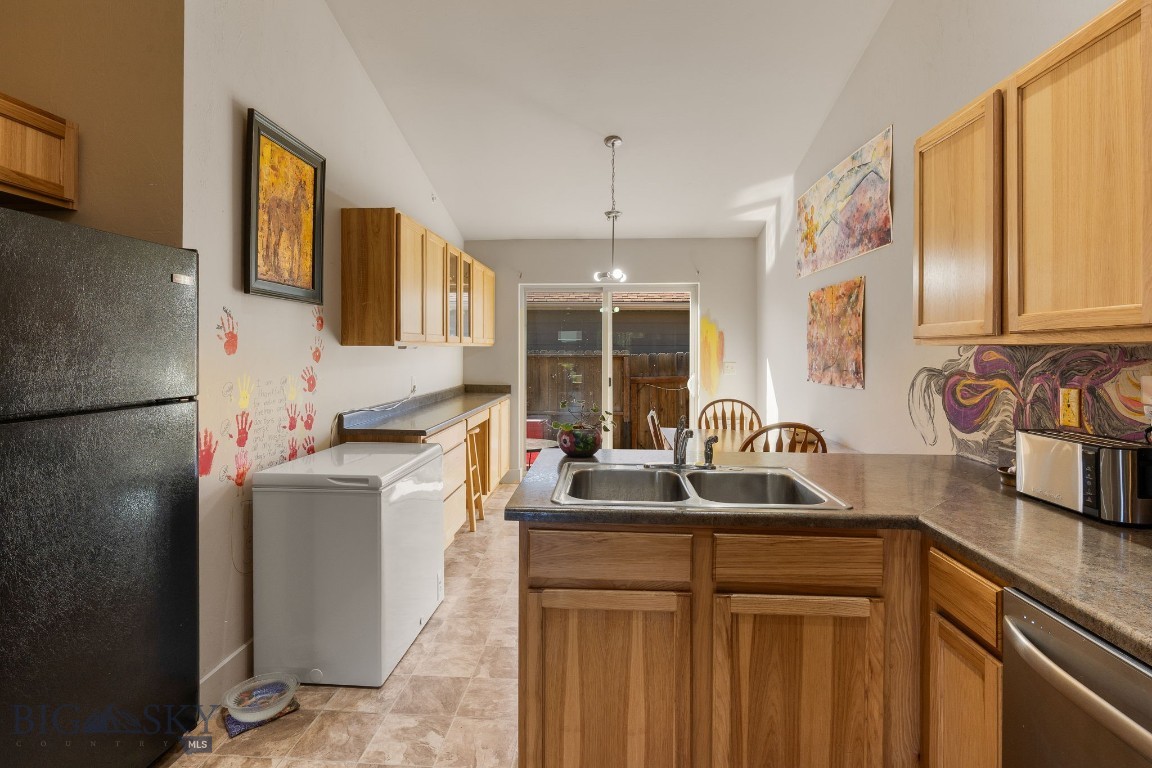 Falcon Hollow - Residential