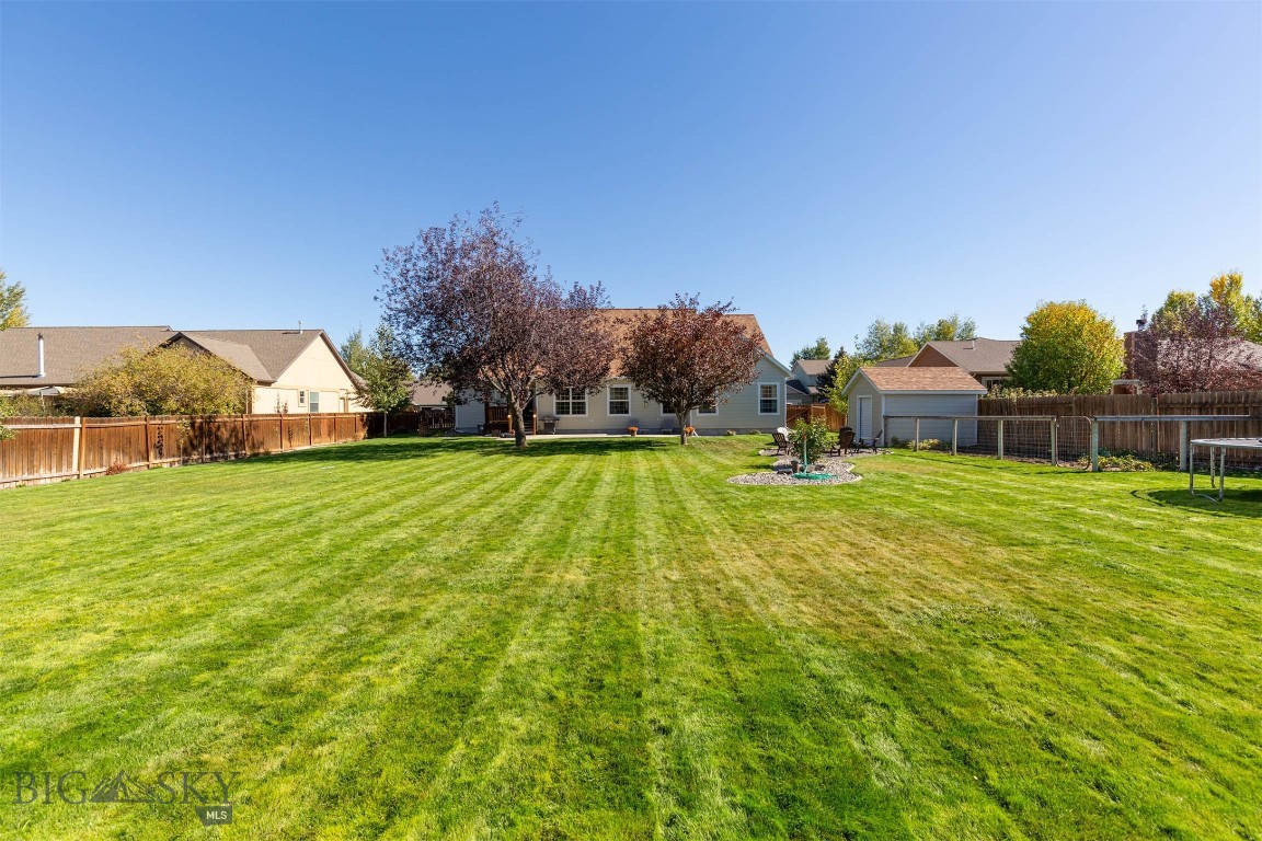Four Dot Meadows - Residential