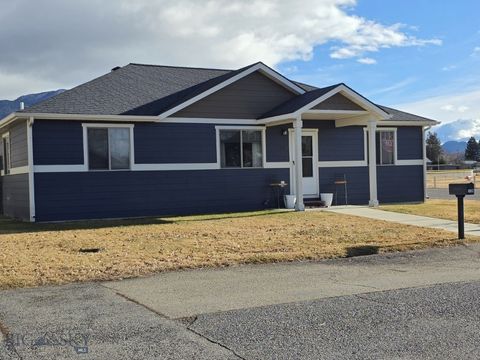 3138 Wynne Avenue Butte MT 59701