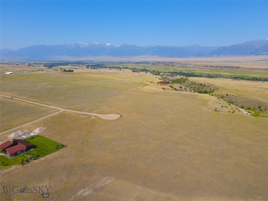 Pronghorn Meadows - Land