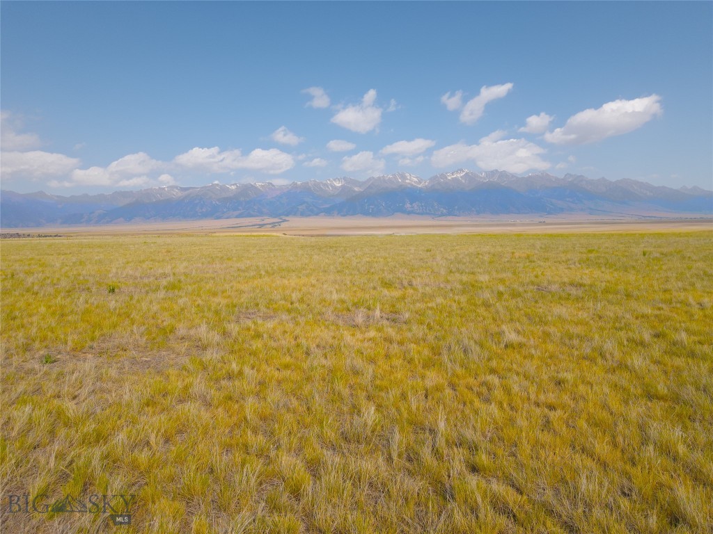 Pronghorn Meadows - Land