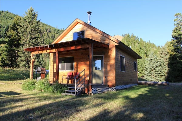 472 ROCK CREEK RD S, EMIGRANT, MT 59027 - Image 6dff0d9ec72a97aa0975b9fd48a81ee4/2875431978
