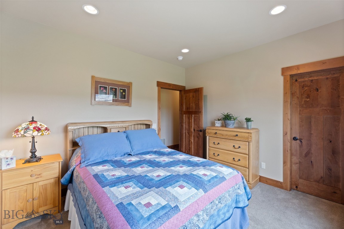 Pronghorn Meadows - Residential