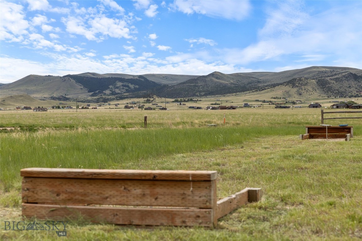 Pronghorn Meadows - Residential