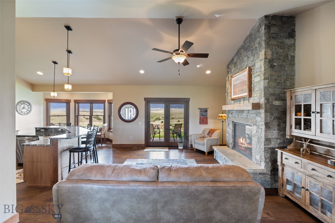 Pronghorn Meadows - Residential