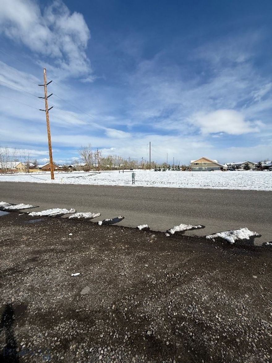 1.369 Acres in the heart of 4 corners and priced to sell. This is the perfect piece of ground for any business that requires a central location to serve Gallatin county.