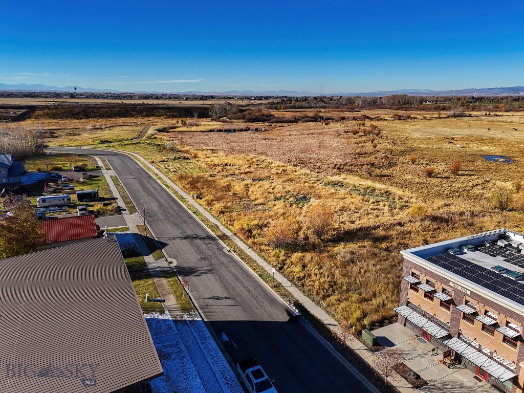 Gallatin Park - Land