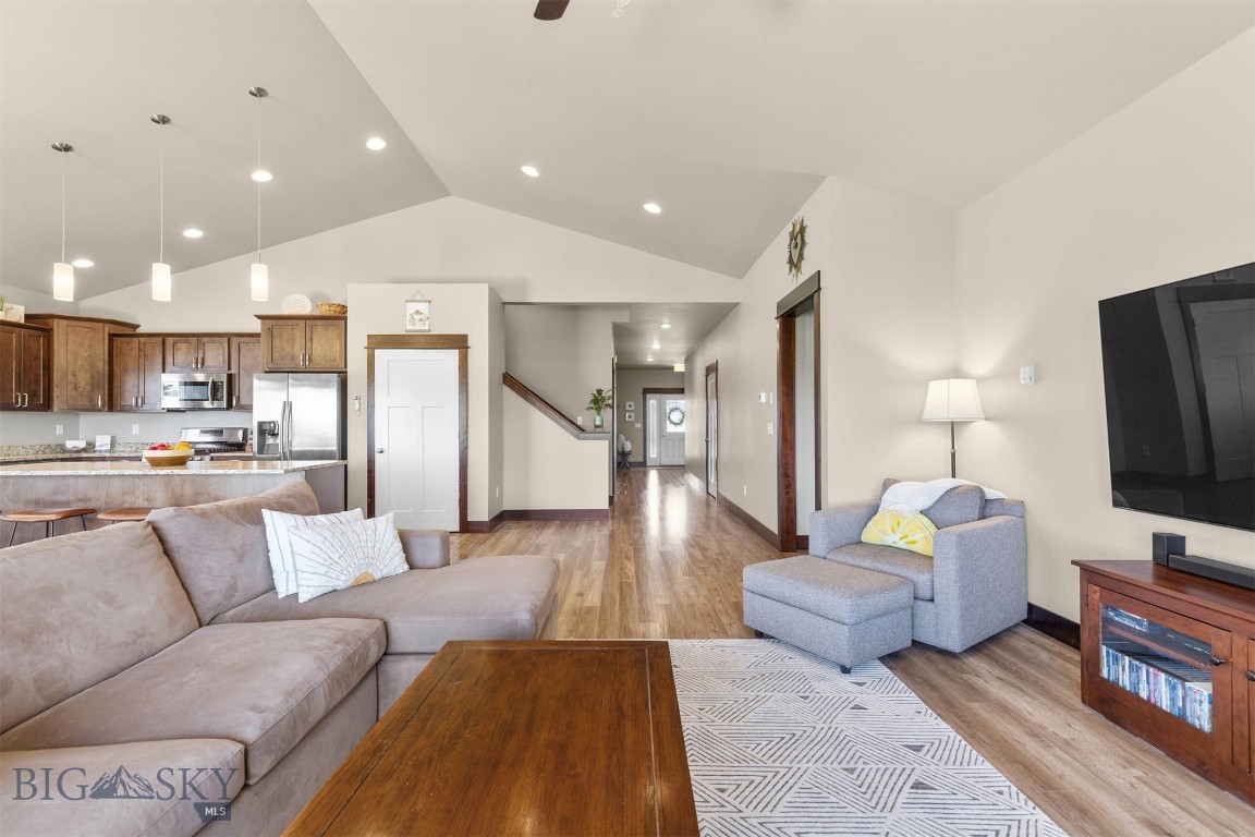 Pioneer Crossing - Residential