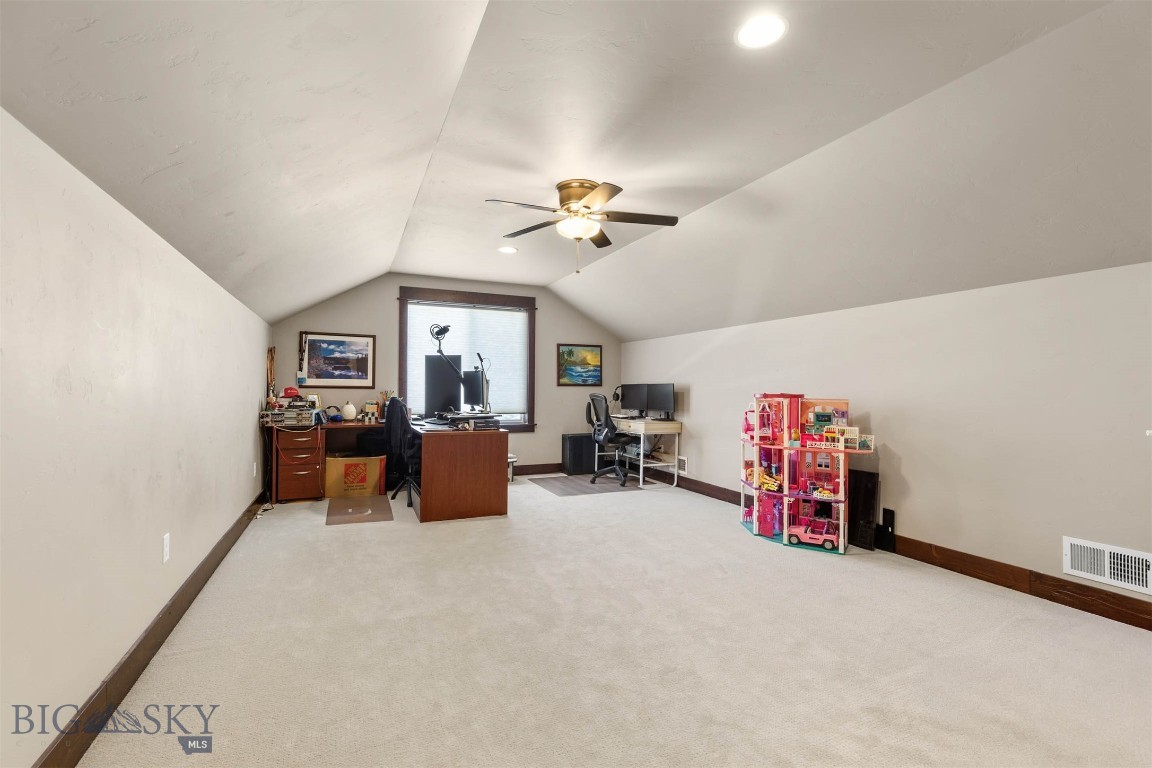 Pioneer Crossing - Residential