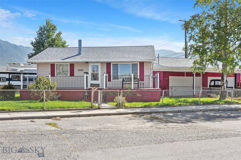 Photo of 2000 Walnut St, Butte, MT 59701 (MLS # 406053)