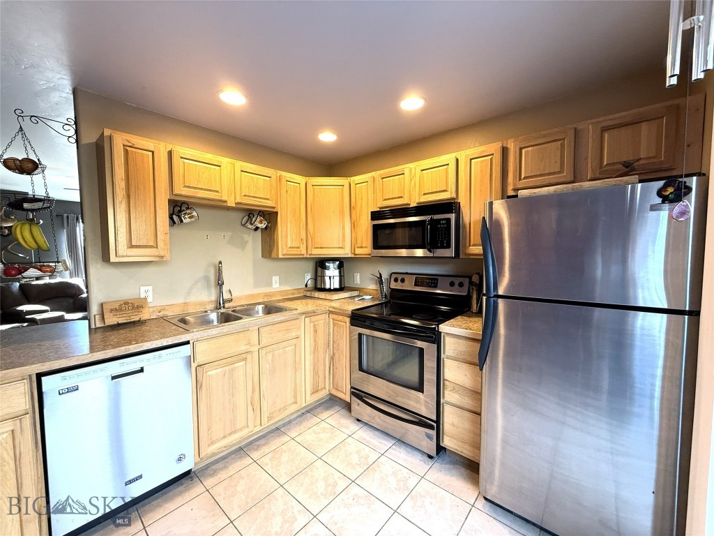 Peak View - Residential