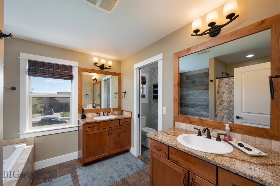 Belgrade, Montana 59714, United States, 5 Bedrooms Bedrooms, ,3 BathroomsBathrooms,Residential,Contingent,53589