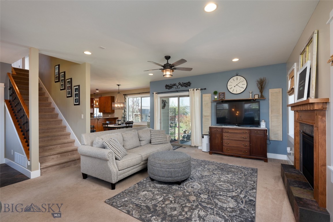 Belgrade, Montana 59714, United States, 5 Bedrooms Bedrooms, ,3 BathroomsBathrooms,Residential,Contingent,53589