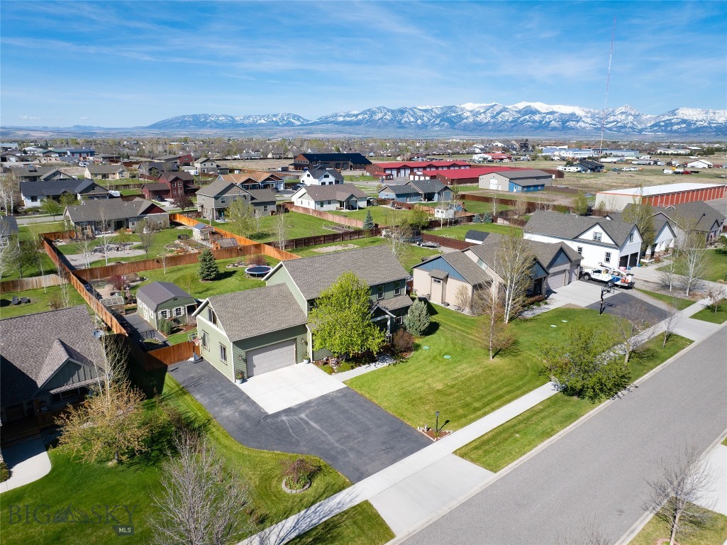 Belgrade, Montana 59714, United States, 5 Bedrooms Bedrooms, ,3 BathroomsBathrooms,Residential,Contingent,53589