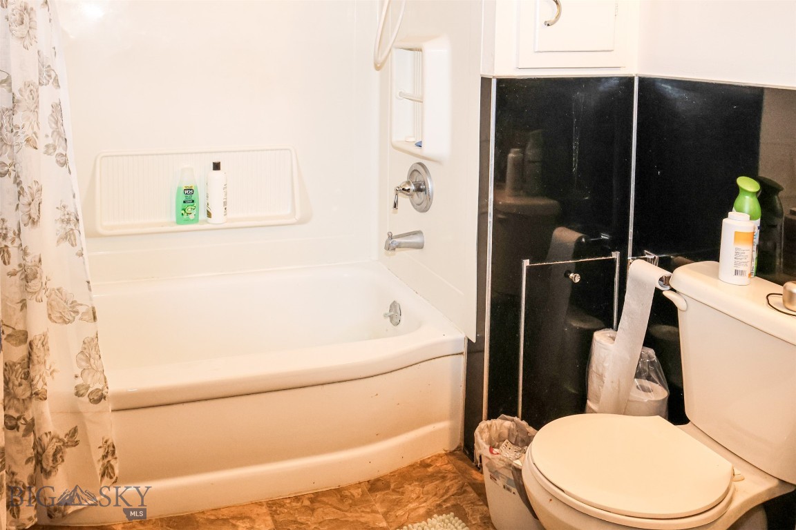 Anaconda, Montana 59711, United States, 1 Bedroom Bedrooms, ,1 BathroomBathrooms,Residential,Active,35809