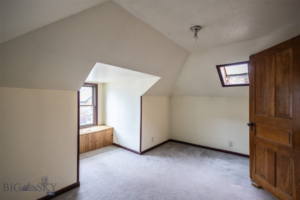 Butte, Montana 59701, United States, 3 Bedrooms Bedrooms, ,2 BathroomsBathrooms,Residential,Pending,42800