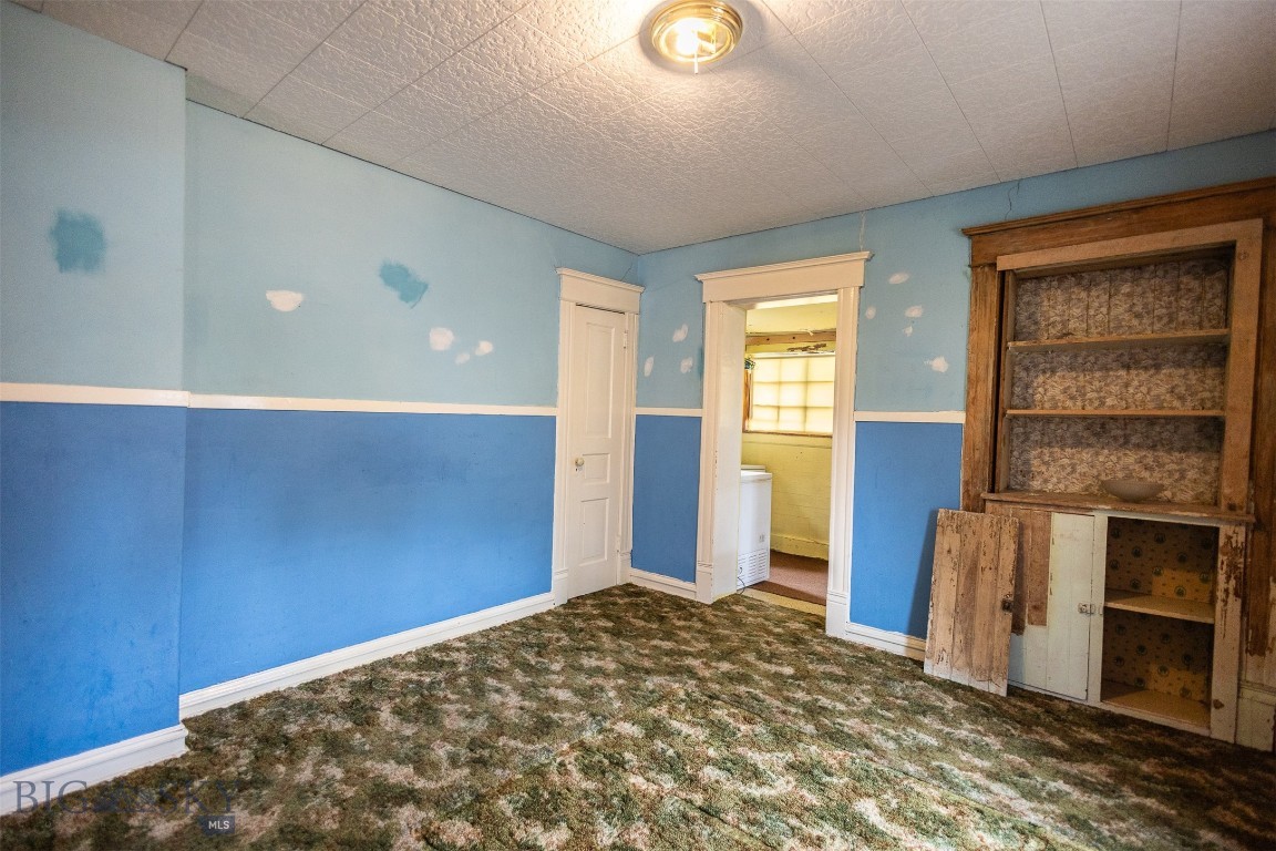 Butte, Montana 59701, United States, 3 Bedrooms Bedrooms, ,2 BathroomsBathrooms,Residential,Pending,42800