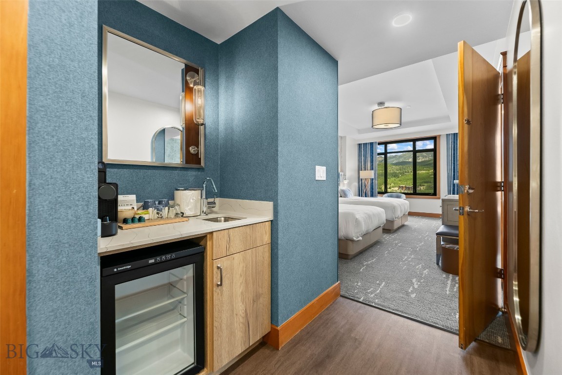 Summit Hotel Condo - Residential