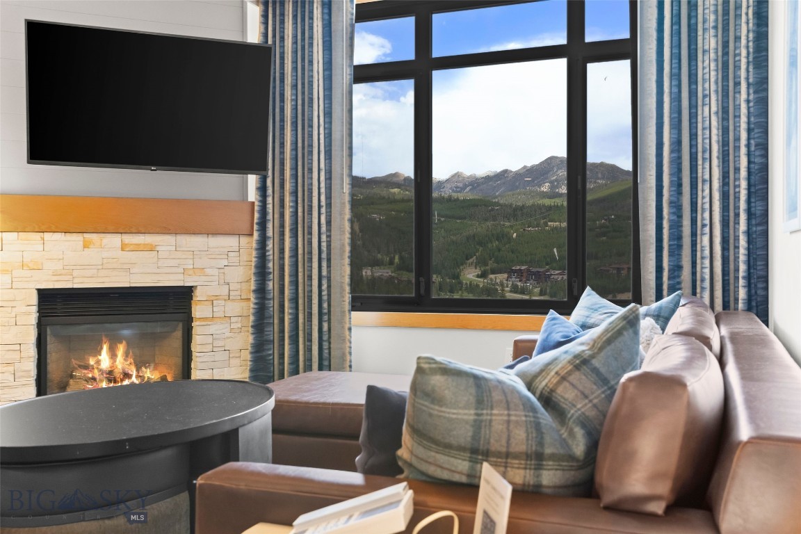 Summit Hotel Condo - Residential