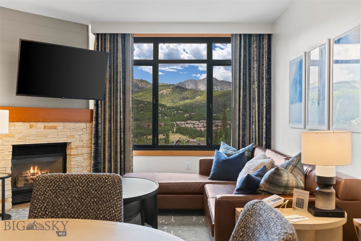 Summit Hotel Condo - Residential