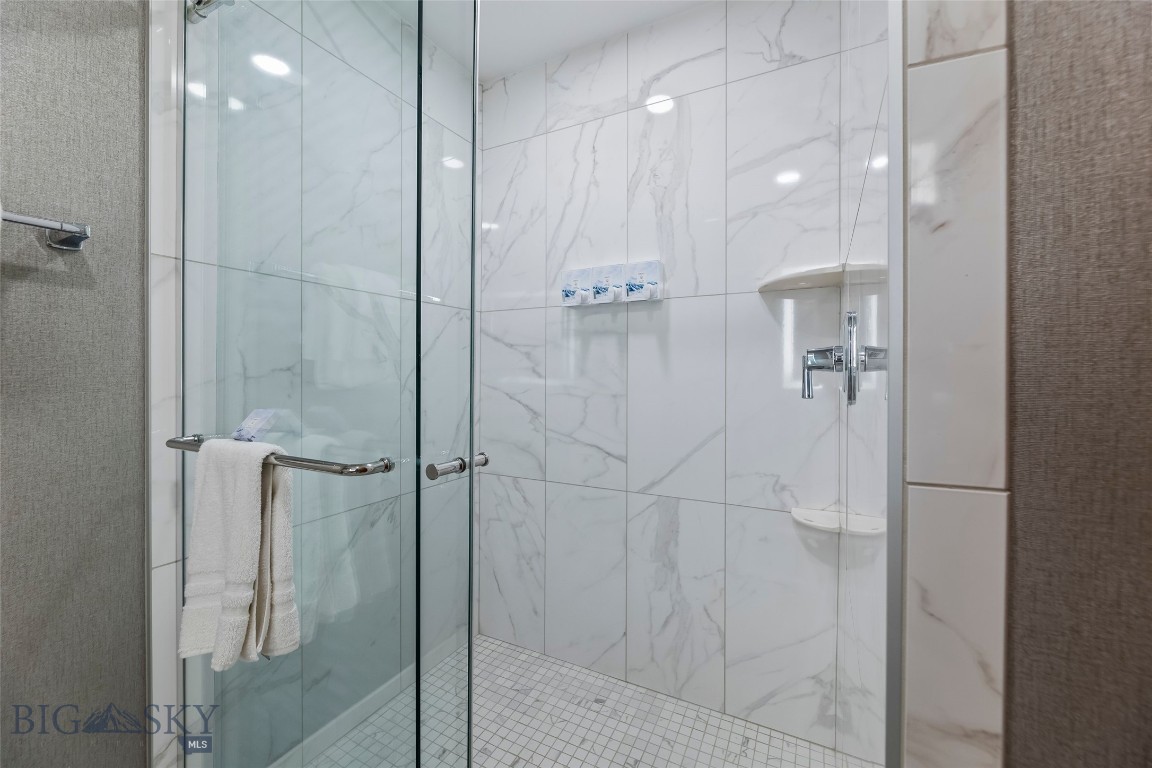 Summit Hotel Condo - Residential