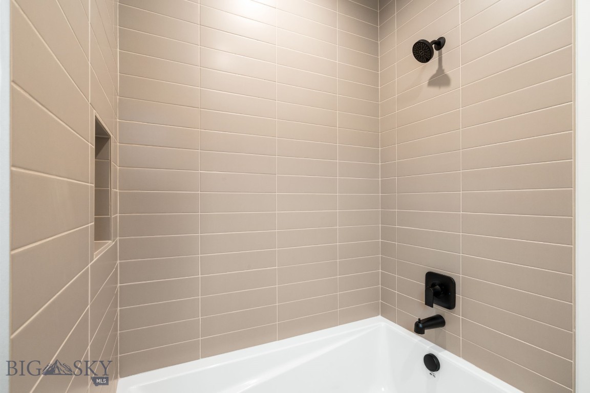 Legends at Bridger Creek - Residential