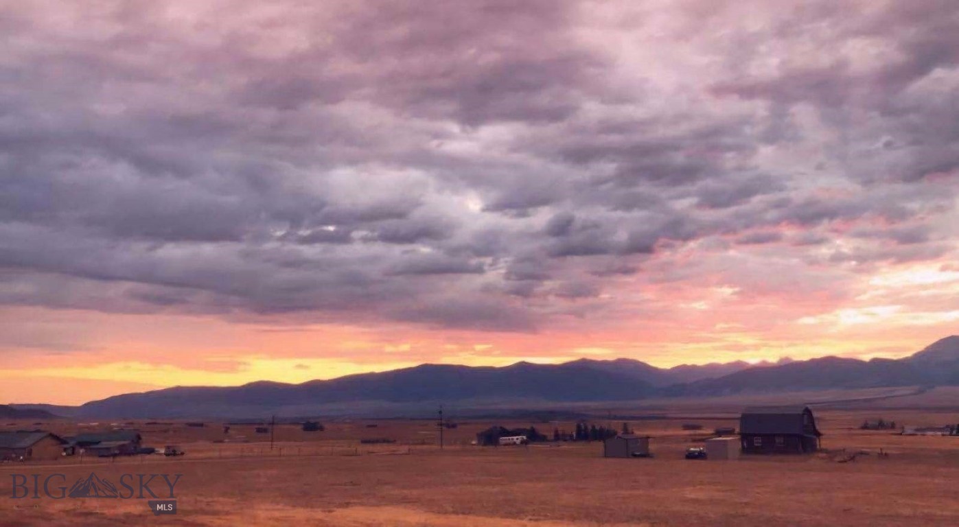 Virginia City Ranches - Residential