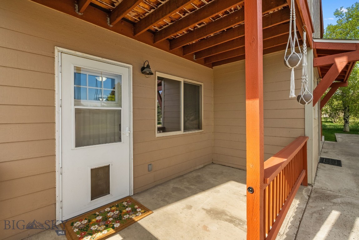 Parkway Plaza - Residential