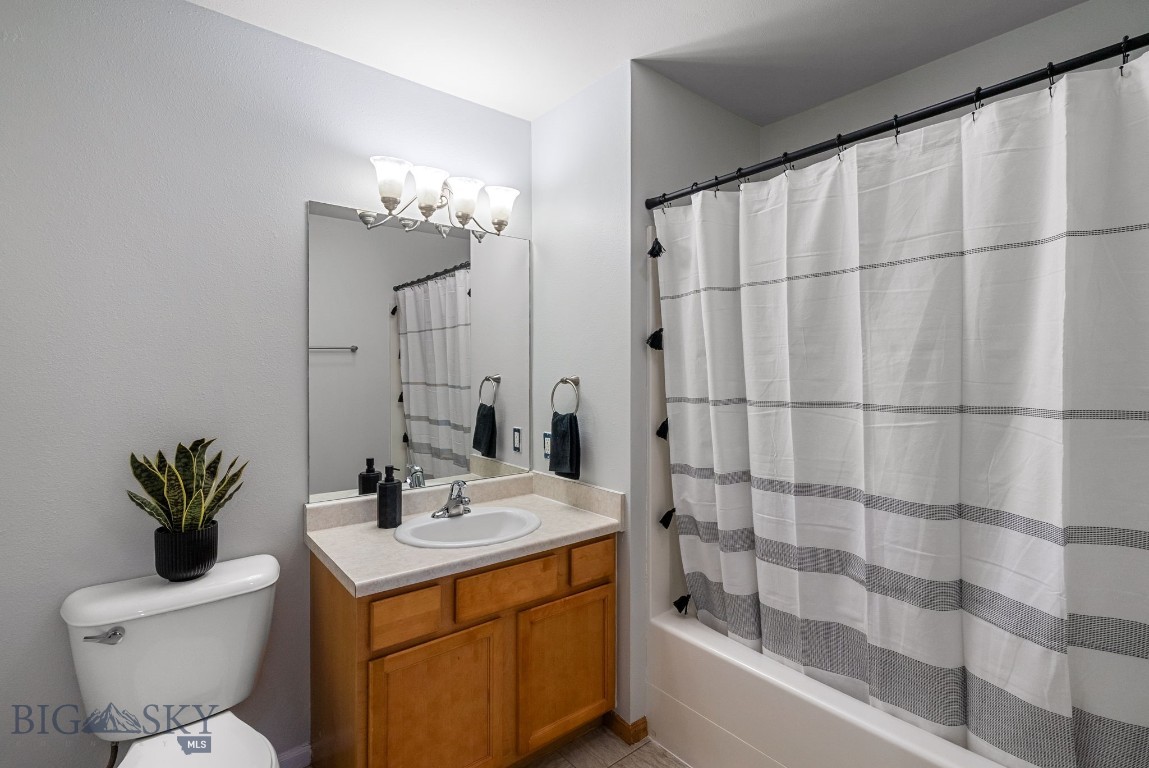 Parkway Plaza - Residential