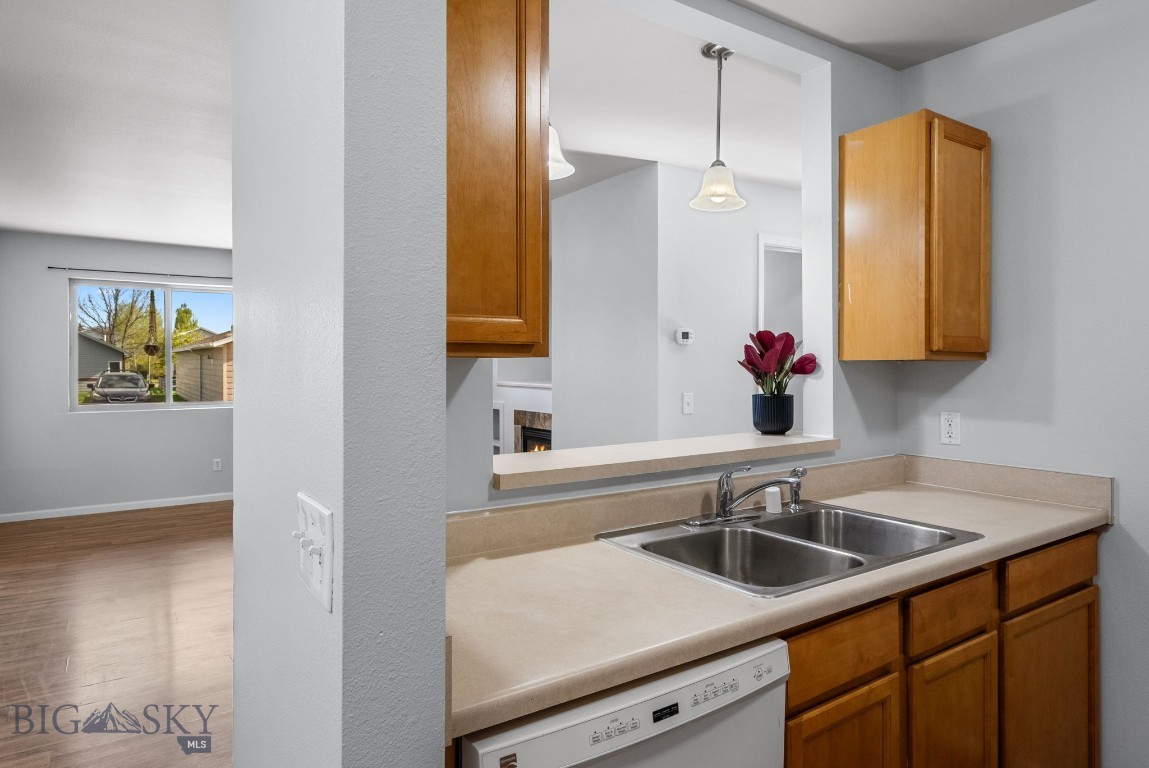 Parkway Plaza - Residential
